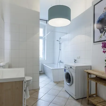 The Paul, Cozy 3 Bed In Prenzlauer Berg Up To 7ppl Berlijn