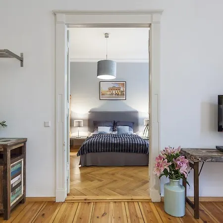 The Paul, Cozy 3 Bed In Prenzlauer Berg Up To 7ppl Berlijn