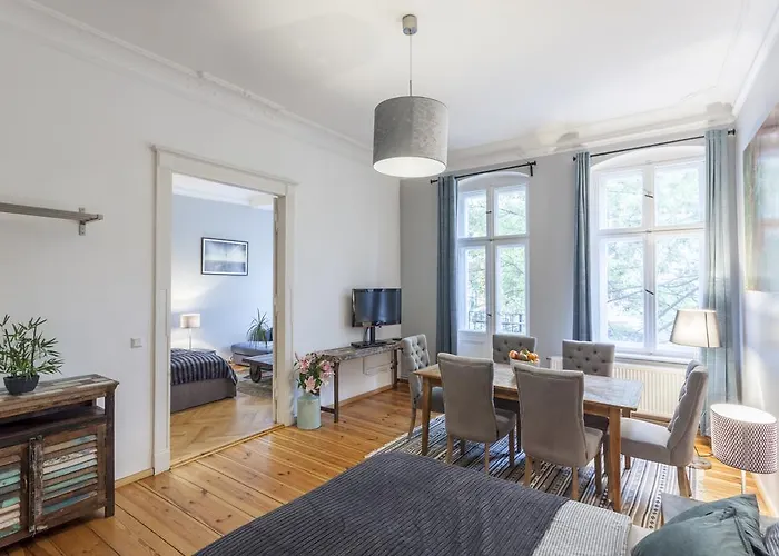 The Paul Loft, Big 3 Bed Apartment, 120 M2, Group & Family Friendly, Prenzlauer Berg, Ideal For 4 - 8 Guests