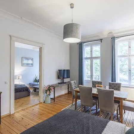 The Paul Loft, Big 3 Bed Apartment, 120 M2, Group & Family Friendly, Prenzlauer Berg, Ideal For 4 - 8 Guests